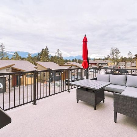 Oasis Getaway, Mins To Lake, King Bed, Dbl Garage Invermere Exterior photo
